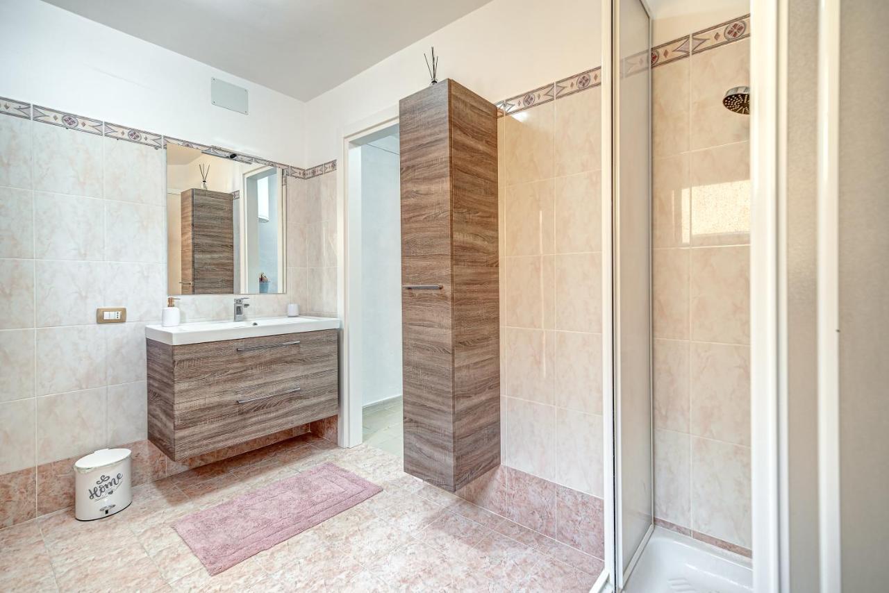 Appartamento Mileva House Civitavecchia Buitenkant foto
